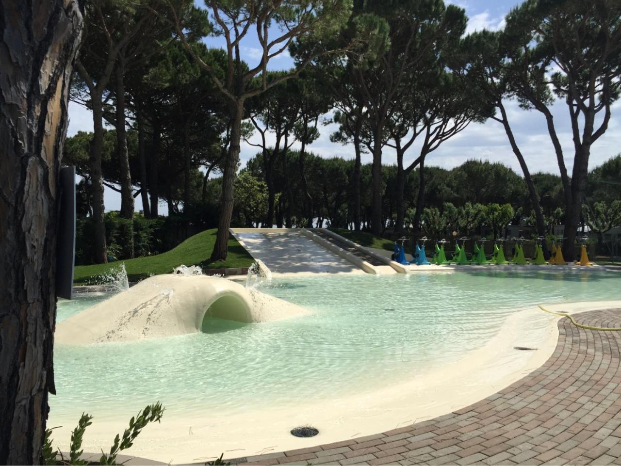 Albatross Mobile Homes On Camping Waikiki Lido di Jesolo Bagian luar foto