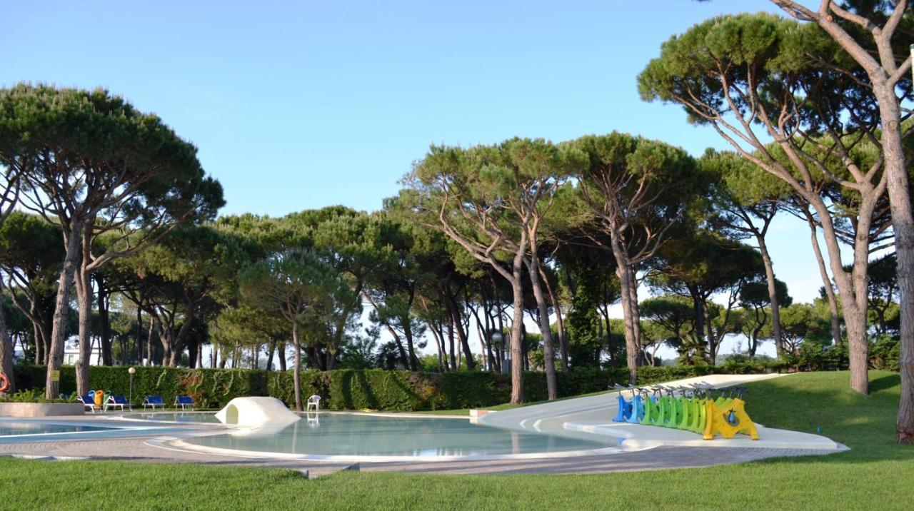 Albatross Mobile Homes On Camping Waikiki Lido di Jesolo Bagian luar foto